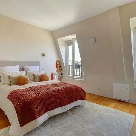 La Vue Du Marais *